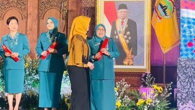 Suasana penerimaan penghargaan Bangga Kencana