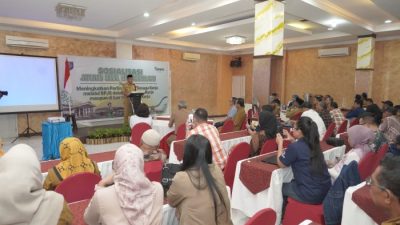 Wali Kota Ternate saat memberikan sambutan pada acara sosialisasi