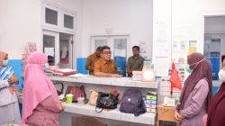 Wakil Wali Kota Tidore saat sidak di sejumlah OPD