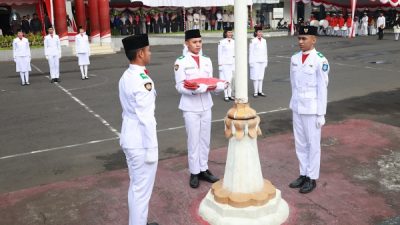 Upacara Bendera Sumpah Pemuda di Kantor Wali Kota Ternate