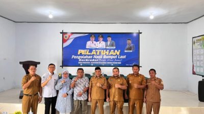 Foto bersama usai pembukaan kegiatan pelatihan