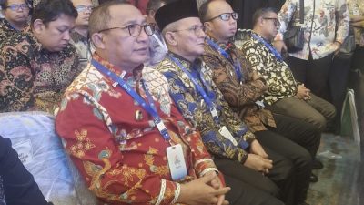 Wali Kota Ternate, Dr H M Tauhid Soleman menghdiri
