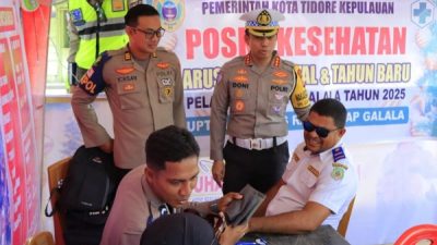 Layanan pemeriksaan kesehatan di Pelabuhan Ferry Sofifi