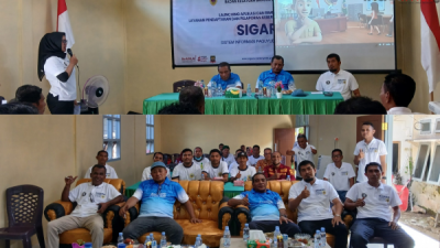 Wabup bersama Sekda dan kaban Kesbangpol saat melaunching aplikasi SIGARO