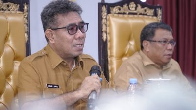 Wakil Wali Kota Tidore Ahmad Laiman bersama Sekda Tidore Ismail Dokumalamo