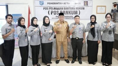 Foto bersama usai peninjauan
