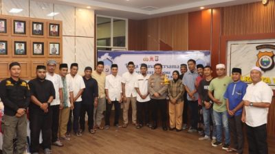 Buka puasa bersama Kapolresta Tidore serta jajaran dan Komunitas Wartawan Kota (Kwatak) Tidore