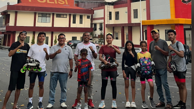 Ketua dan Sekretaris KONI Kota Ternate memantau latihan atlet cabor sepatu roda Kota Ternate