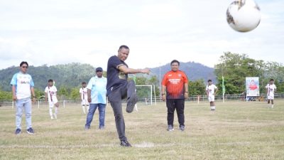 Wali Kota Tidore Saat Buka Tournament Sepakbola Akelamo Cup 2026