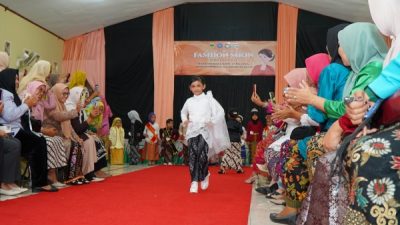 Fashion Show Peringati Hari Kartini di Tidore