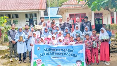 Komunitas Sekolah Adat Dodara bersama Siswa Talaga Puncak