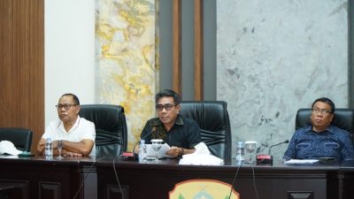 Rakor Penanganan Gempa secara Zoom Meeting