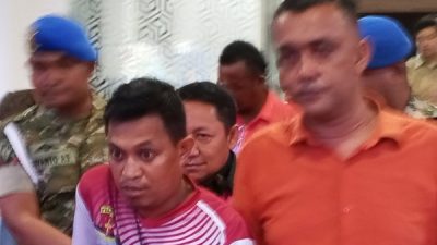 Mantan Bupati Pulau Taliabu, Aliong Mus, resmi ditahan Kejaksaan Tinggi (Foto_Ier)Maluku Utara