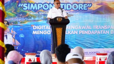 Wali Kota Tidore Muhammad Sinen