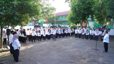 Apel pagi Rabu Menyapa di kantor Camat Ternate Utara