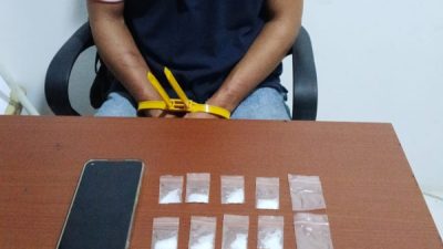 Barang bukti delapan sachet diduga narkotika jenis sabu seberat 5,65 gram yang disita dari seorang pria berinisial AHAA alias Ayun (istimewa)
