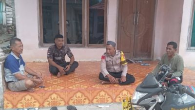 Bhabinkamtibmas Desa Busua Sosialisasikan Bahaya Pembakaran Lahan