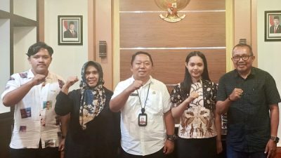 Dua Putra-Putri Terbaik Ternate Dilepas Sekda