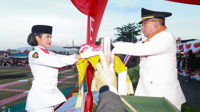Kelompok Sultan Khairun Sukses Jalankan Tugas Upacara Penurunan Bendera di Ternate