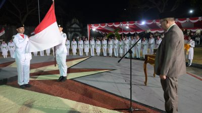 Wali Kota Kukuhkan 62 Anggota Paskibraka 2026 di Benteng Oranje