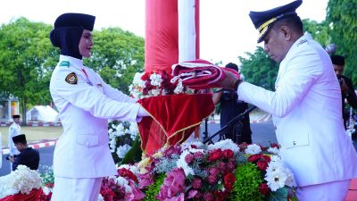 Wawali Tidore Pimpin Upacara Penurunan Bendera HUT Ke-81 RI